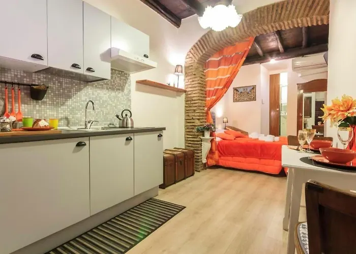 Lejlighed Charmantes- Komfortables Im Herzen Von By Interhome Rom